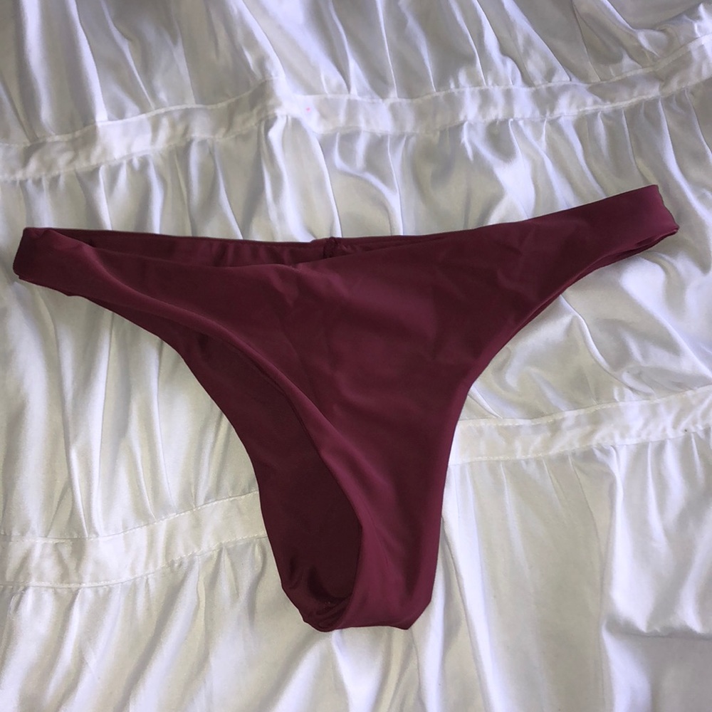 Swimsuit bottoms